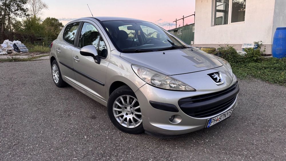 Peugeot 207 1.4 hdi / 2008 / proprietar