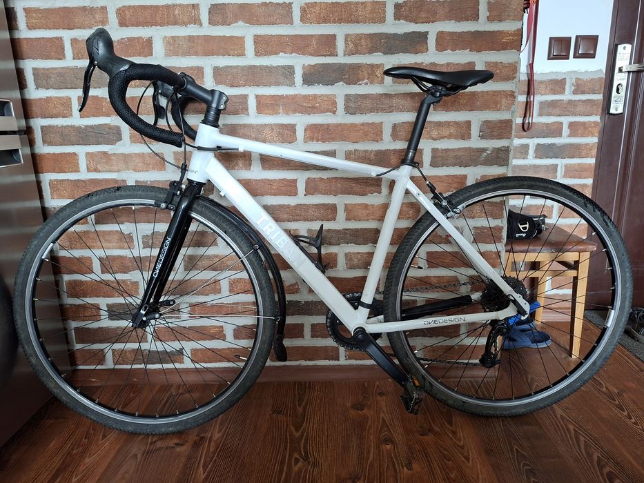 Bicicleta gravel/sosea Triban