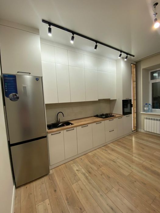 ЖК ТУМАР продам 2ком кв