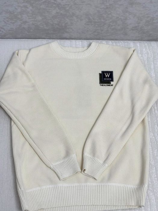 Свитеры в двух расцветках!!!