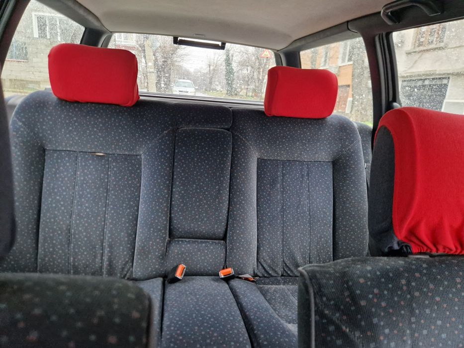 VW Passat B3 1995 1.8 (газ/бензин) 90к.с.