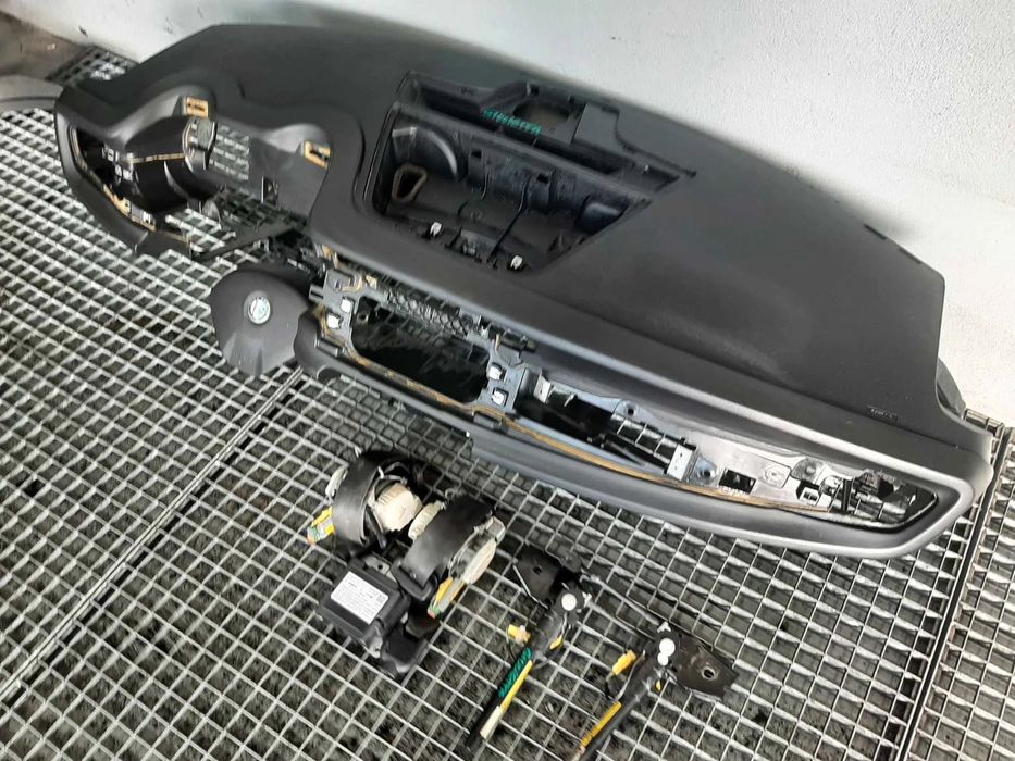 kit plansa bord alfa romeo giulietta 940