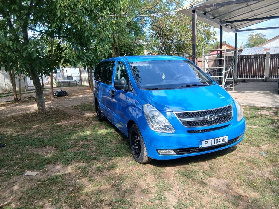 HYUNDAI H-1 2010 — imagine 3