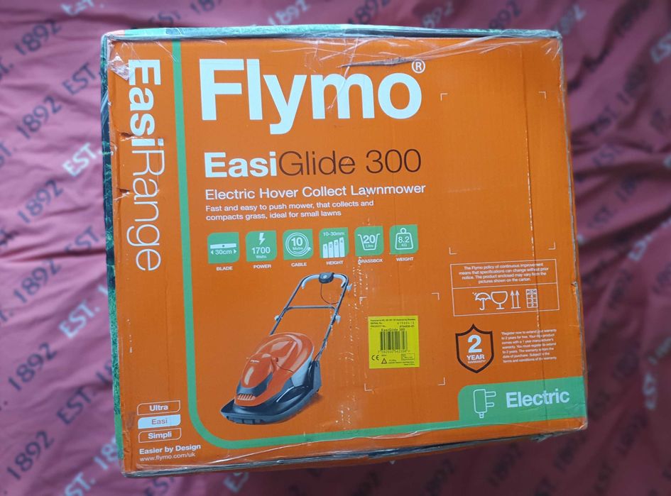 Градинска косачка Flymo EasiGlide 300