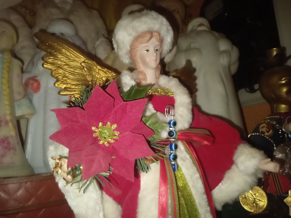 Огромная статуэтка. Почти даром