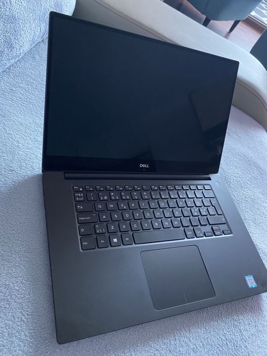 Laptop DELL XPS 9570 4k touch screen etc