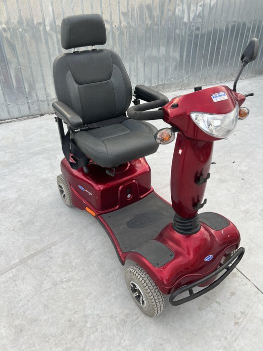 Cărucior Handicapații