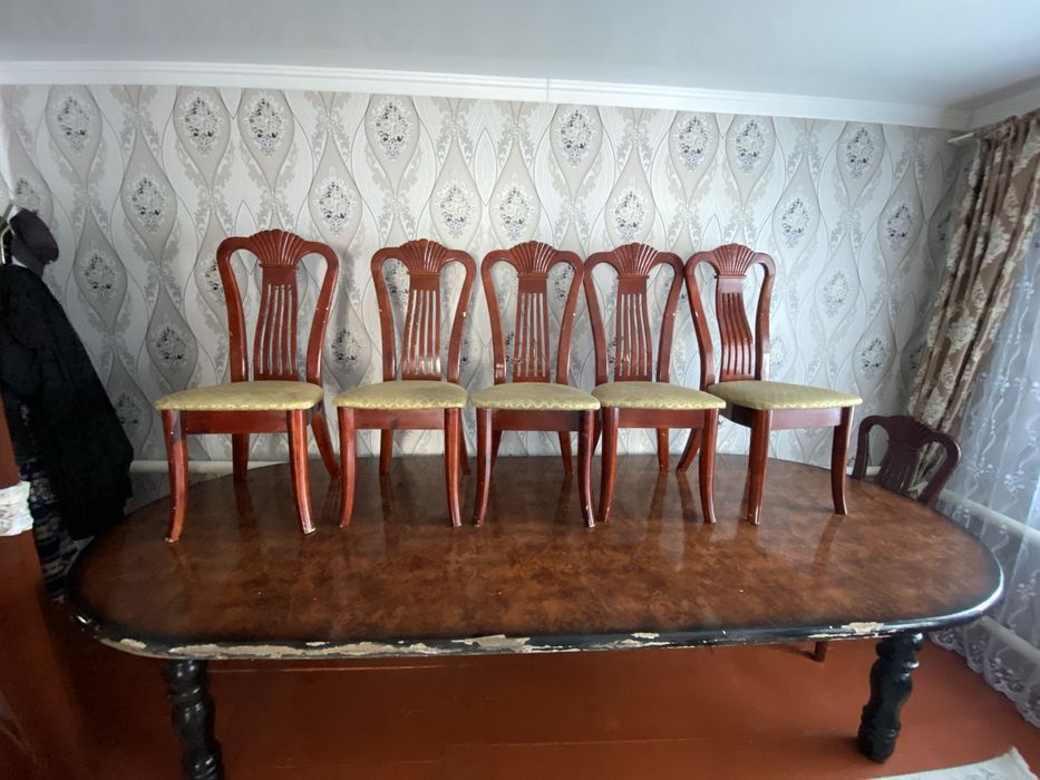 Овальный стол сатылады