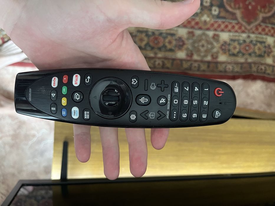 Продам телевизор LG