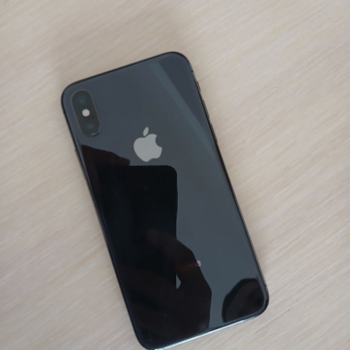 Айфон х в харошем состояний