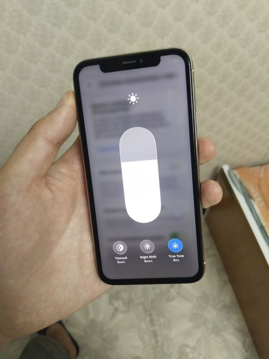 Продам Redmi 9A 32гб И iPhone 11Pro 256/77
