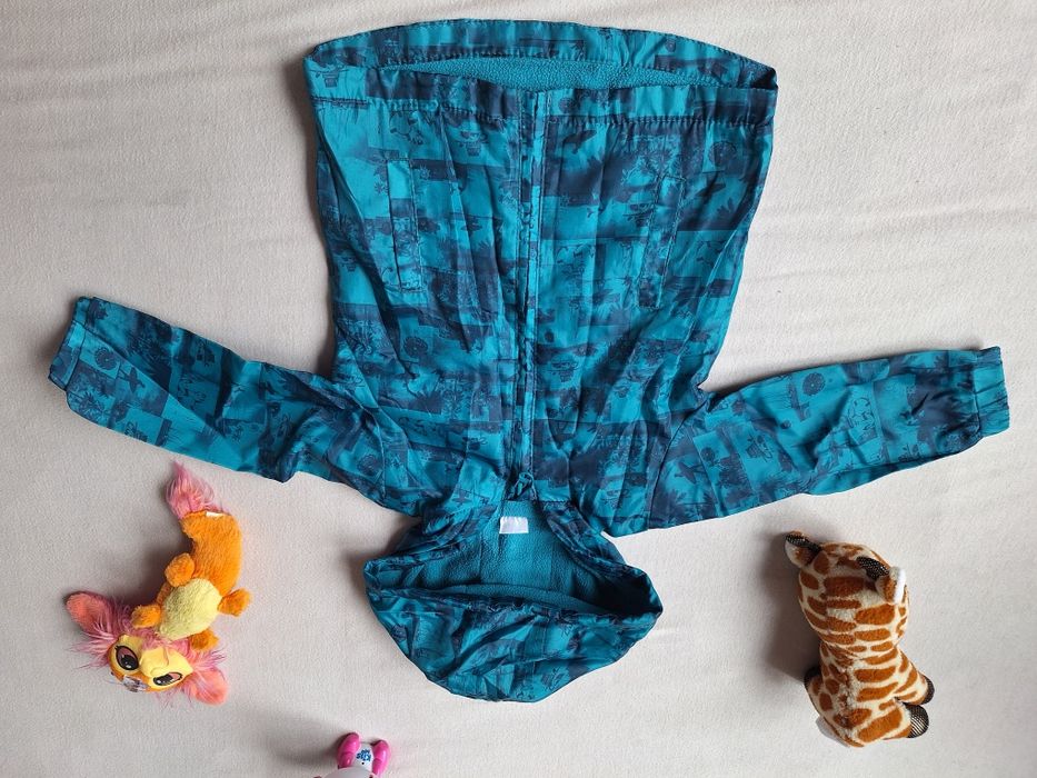 Нова ветровка с топла подплата , размер 86