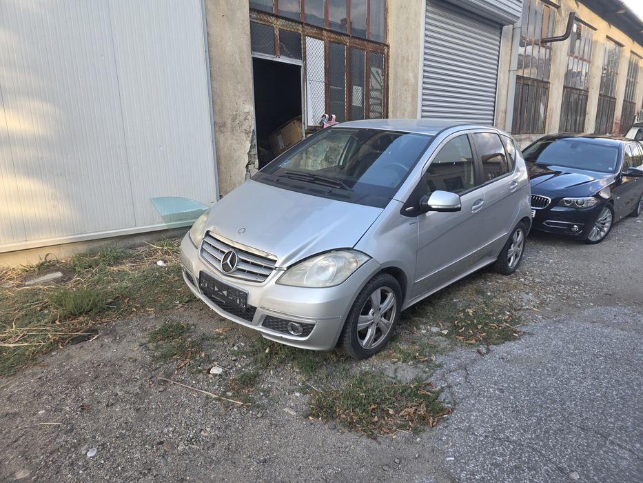 На части Мерцедес А180 w169 108к.с. фейс/ Mercedes A180 108hp