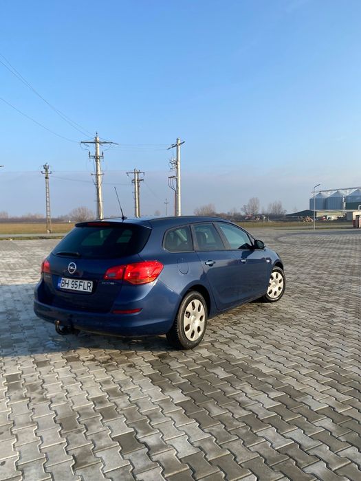 Opel astra J 1.3