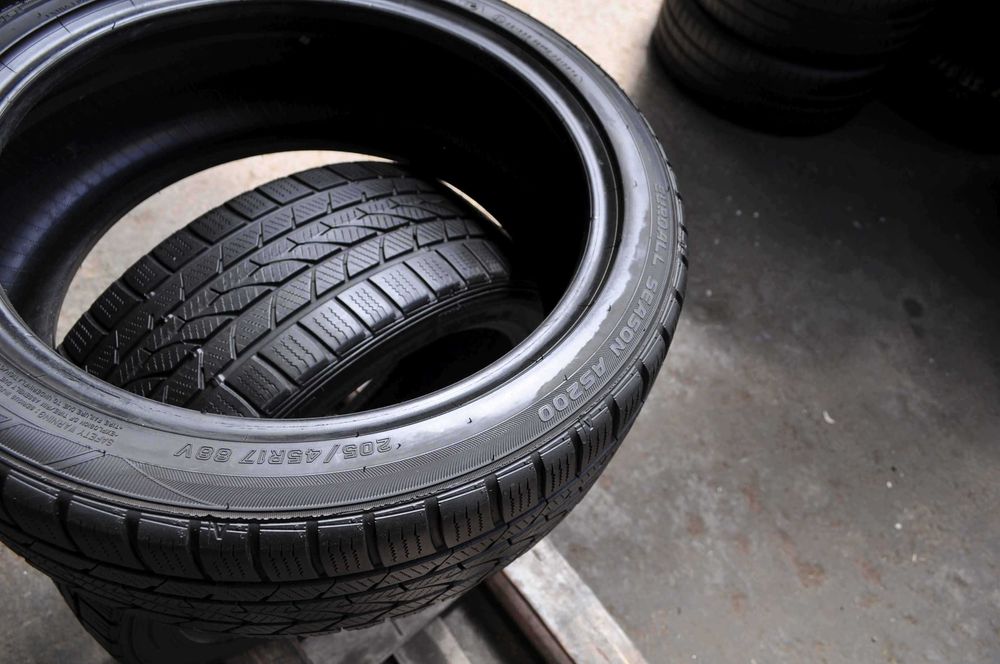 SET 2 Anvelope All Season 205/45 R17 FALKEN Euroall season AS200 88V