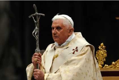 cadou rar Papa Benedict Vatican 2005  Crucifix papal made Italy