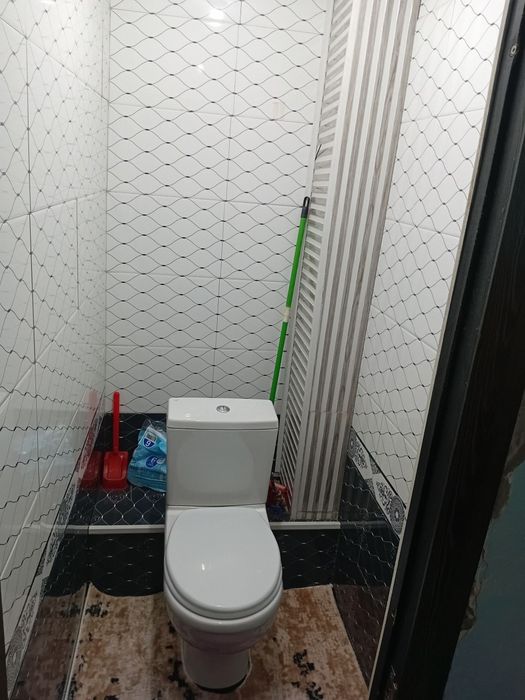 3/2 да 3 хонали уй сотилади