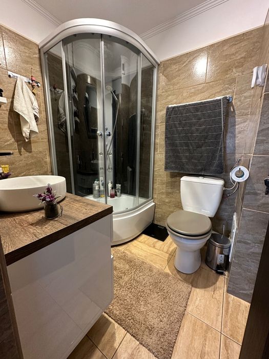 Apartament de inchiriat in centru orasului