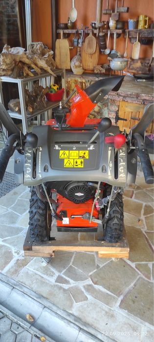 Freza de zapada Husqvarna ST 261 E