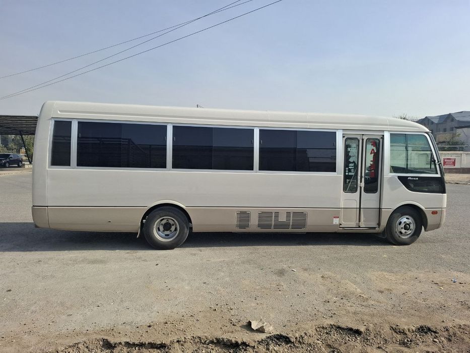 Avtobus sotiladi yil 2009