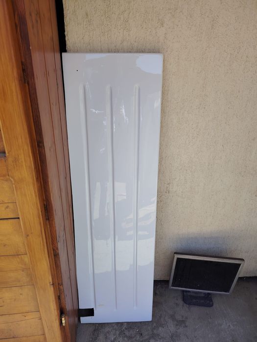 Cada baie din fibra de sticla