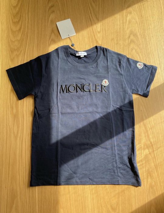 Футболка H&M,Moncler