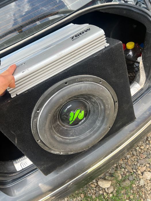 vând subwoofer auto