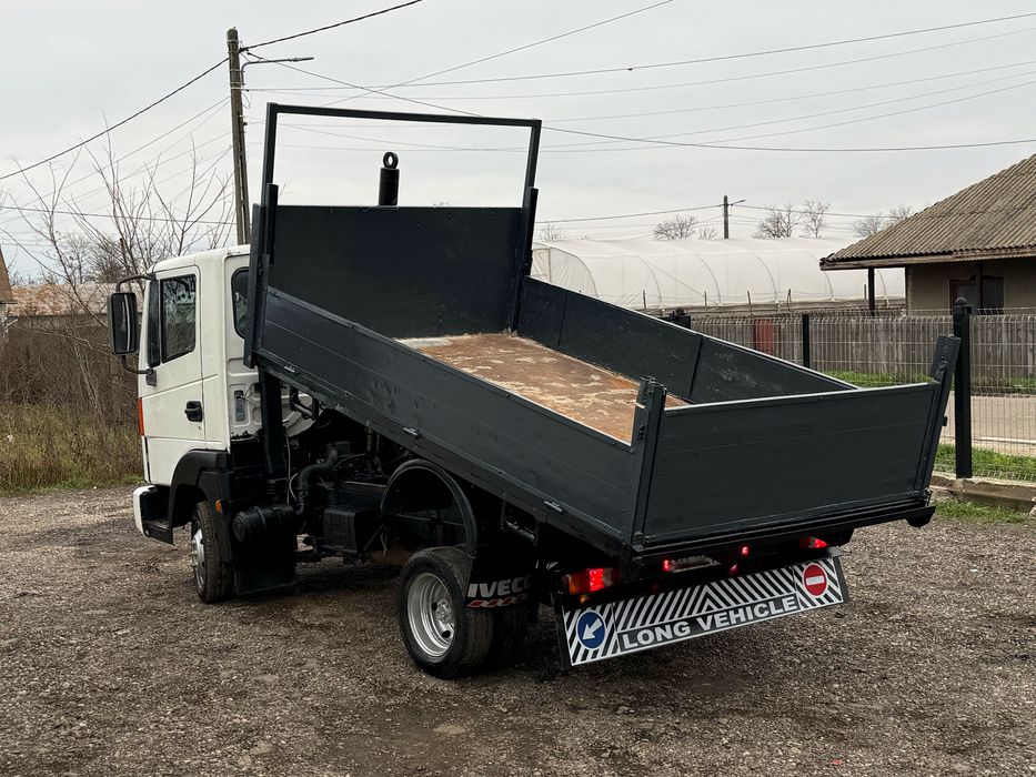 Nissan Atleon 3.0 120cp An 2006