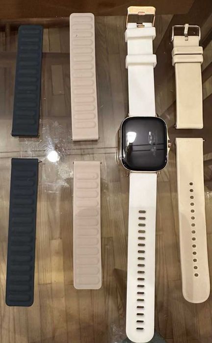 Чисто нов Смарт часовник Amazfit GTS2 + 5 каишки подарък