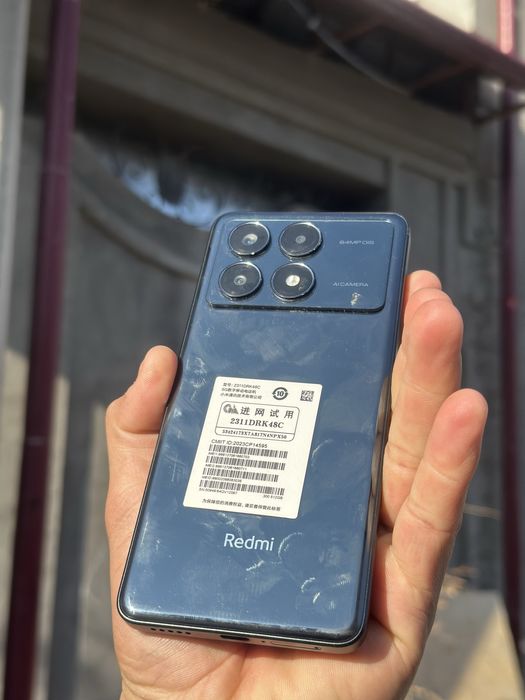 Redmi k 70e srochnaga sotiladi bez karobka