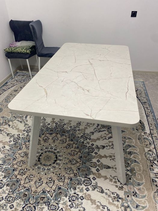 Стол  сатылады  1.5