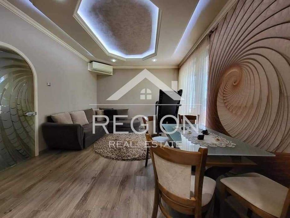 Дава се под наем Тристаен апартамент в Варна, Цветен квартал - 90 кв.м за 408 € - Снимка #2