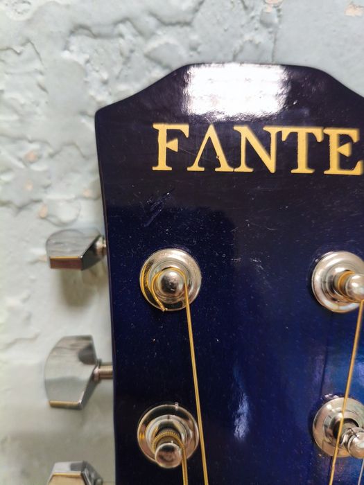 Продаю гитару Fante