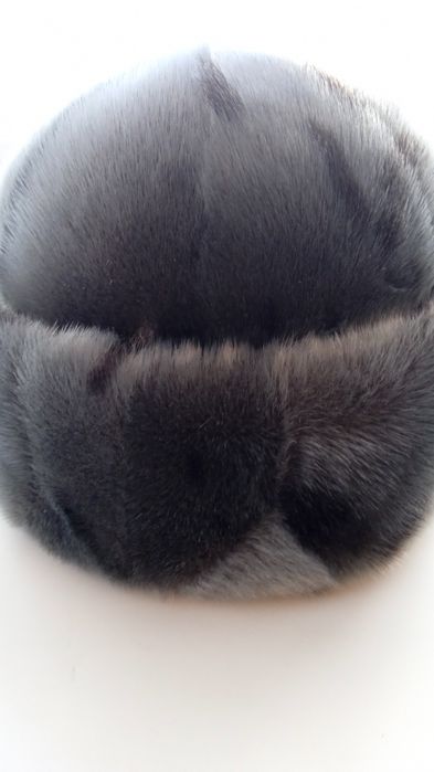 Продам шапку женскую