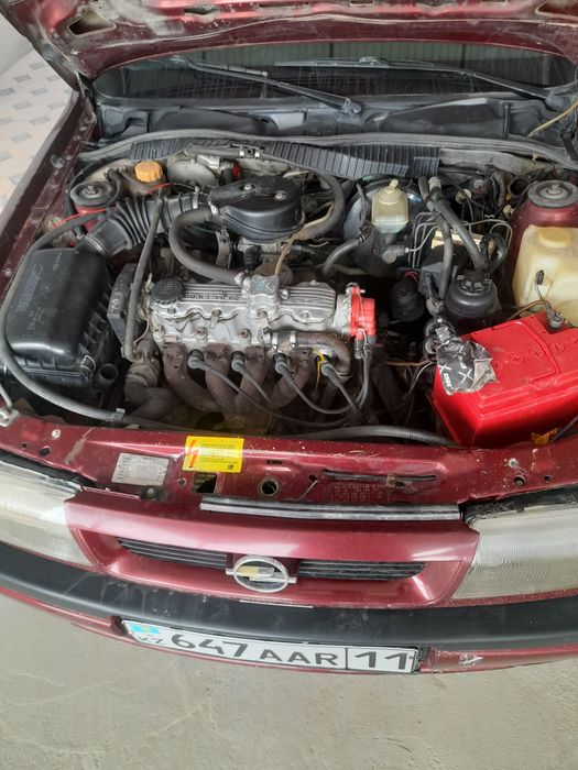 Опель Вектра 93г