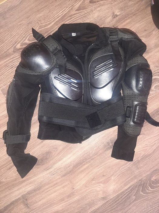 Ризница xs и каска