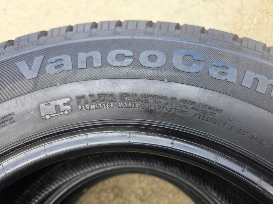 215 70 R15 CP Continental, 2 anvelope vara, profil 10 mm, import Germania , impecabile