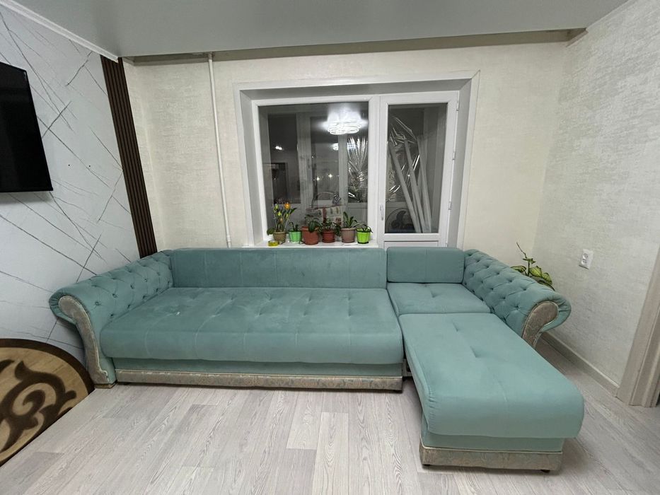 Диван для гостиной