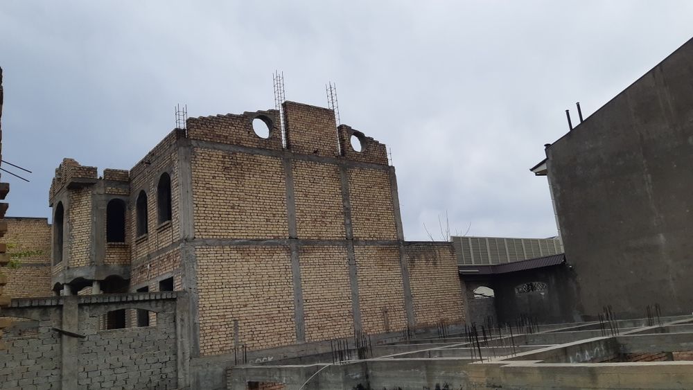 Саниф,Дурмень!Про-ся 5-соток земельный участок под строительство и.т.д