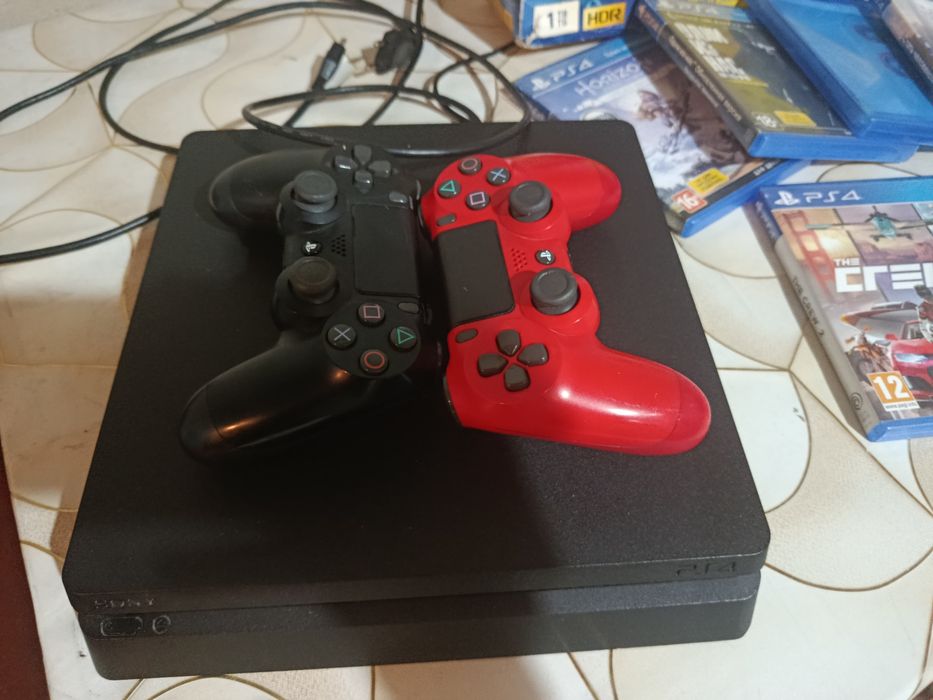 Продам PS 4 slime на 1 терабайт