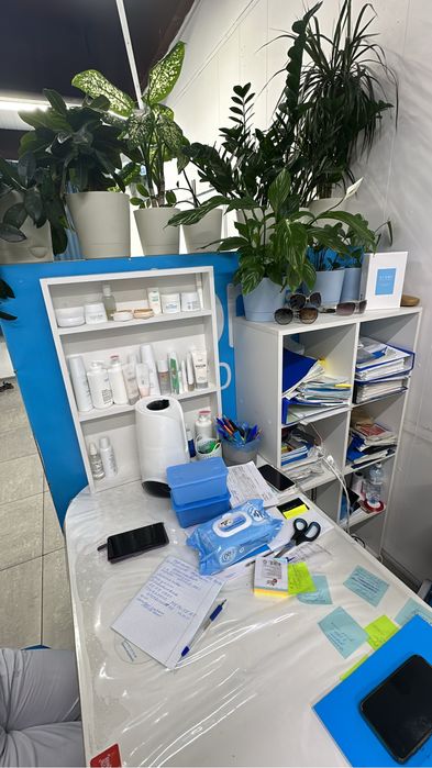 Полка для лаков для кремов