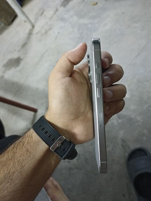 Iphone 15 pro Titan
