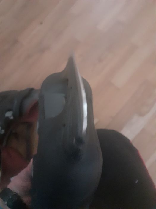 Patine  numar 42