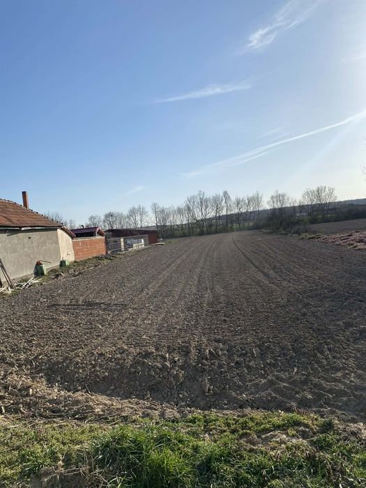 Teren de vânzare în Cociuba Mare