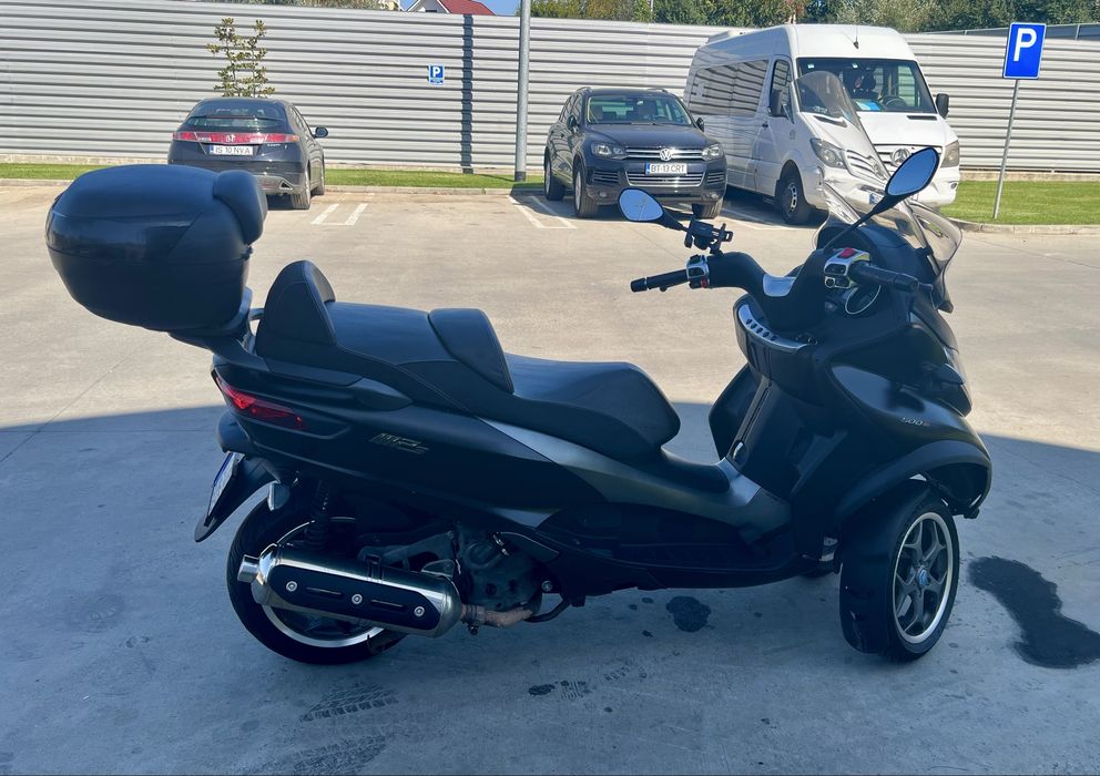 Scuter Piaggio Mp3 500ie se conduce cu B