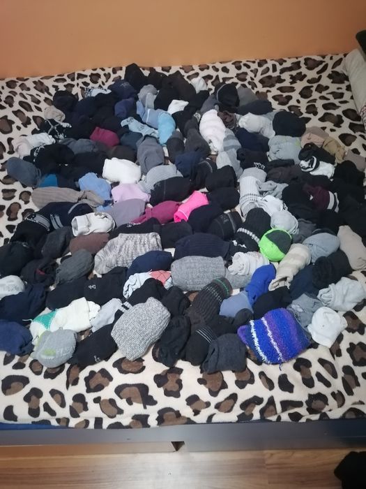 Ciorapi pentru adulți : 135 perechi