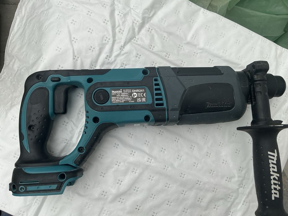Vind rotopercutor Makita 18v DHR241 2025