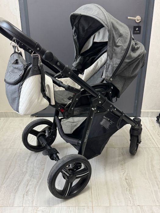 Oferta Cărucior Venicci doar in luna Martie
