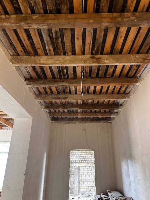 Продается свой участок 6 соток с коробкой