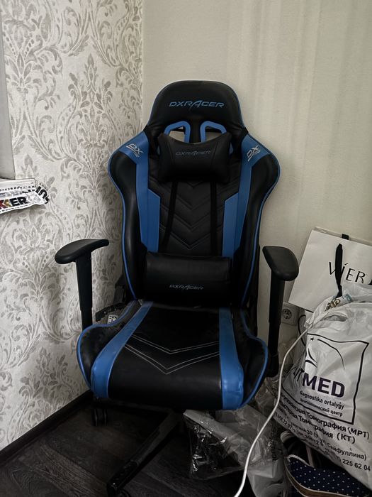 Кресло игровое Dxracer